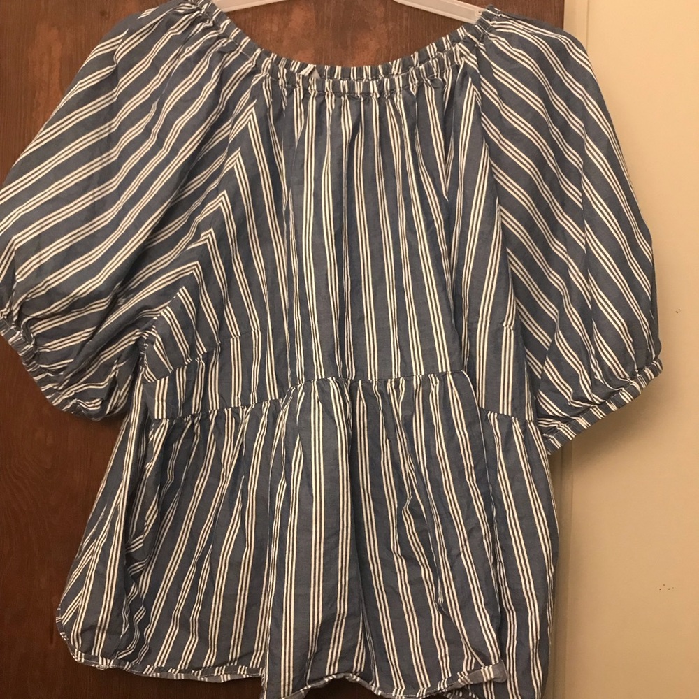 Old Navy Peplum Top